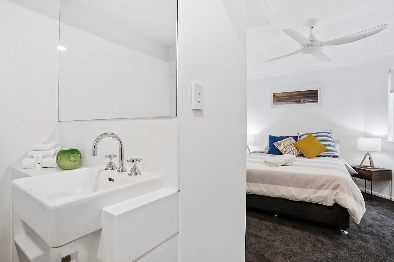 Beachhaven 1 @ Clarkes Beach Byron Bay 0*,